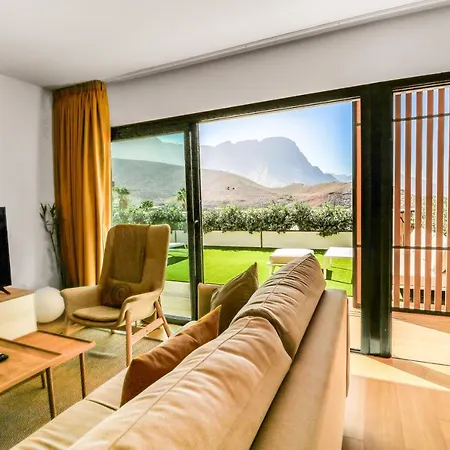 Daire 3br Tropical Views *